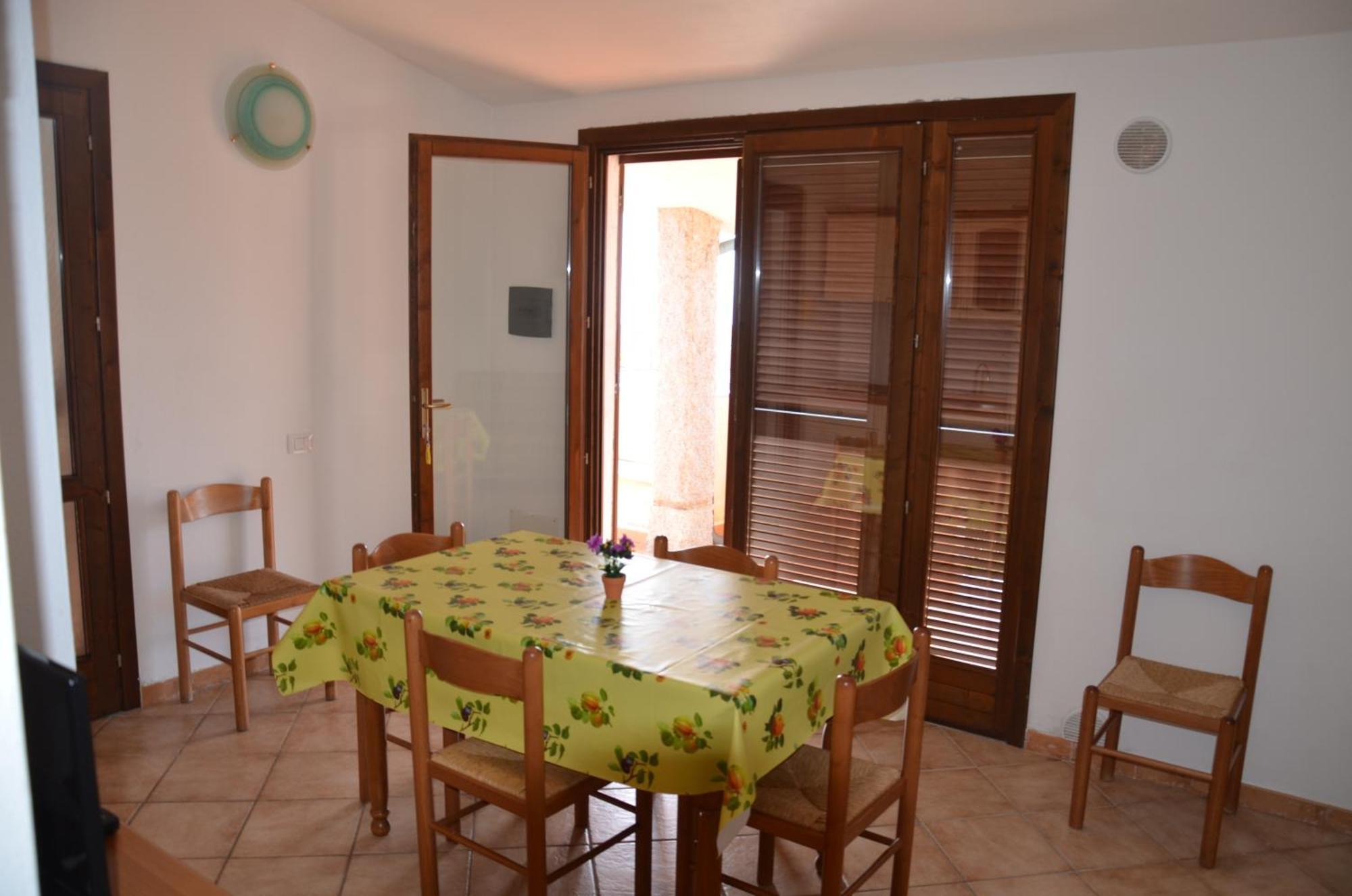 Residence Costa Del Turchese Badesi Esterno foto