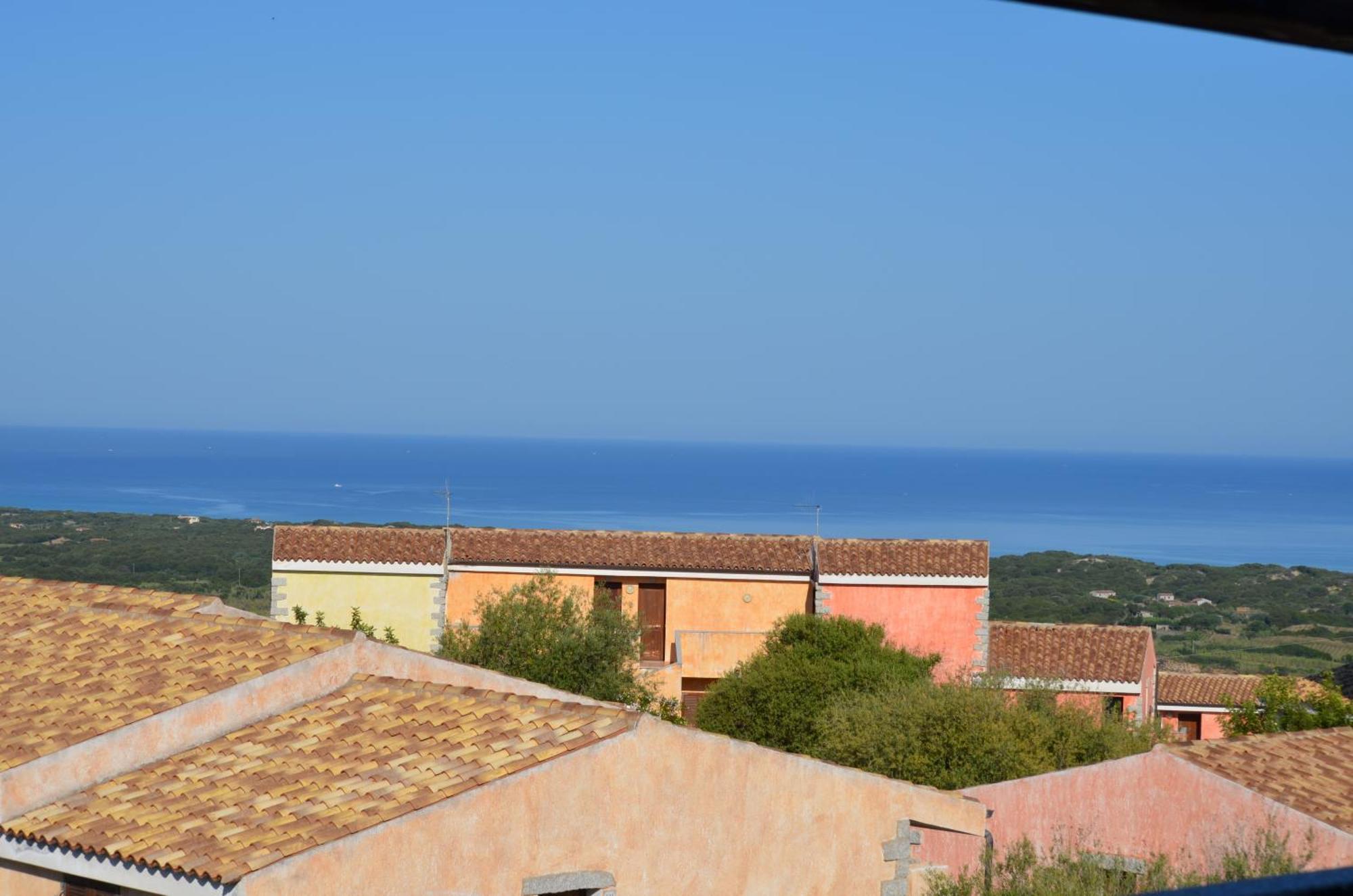 Residence Costa Del Turchese Badesi Esterno foto