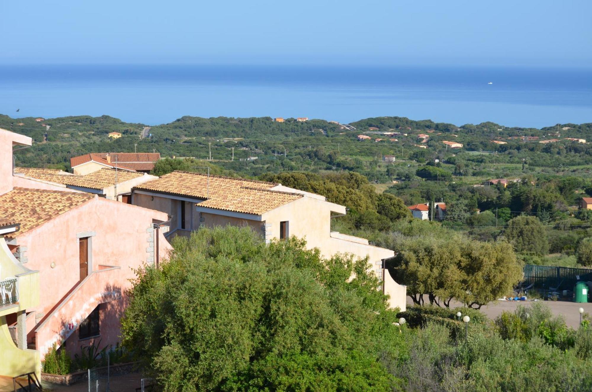 Residence Costa Del Turchese Badesi Esterno foto